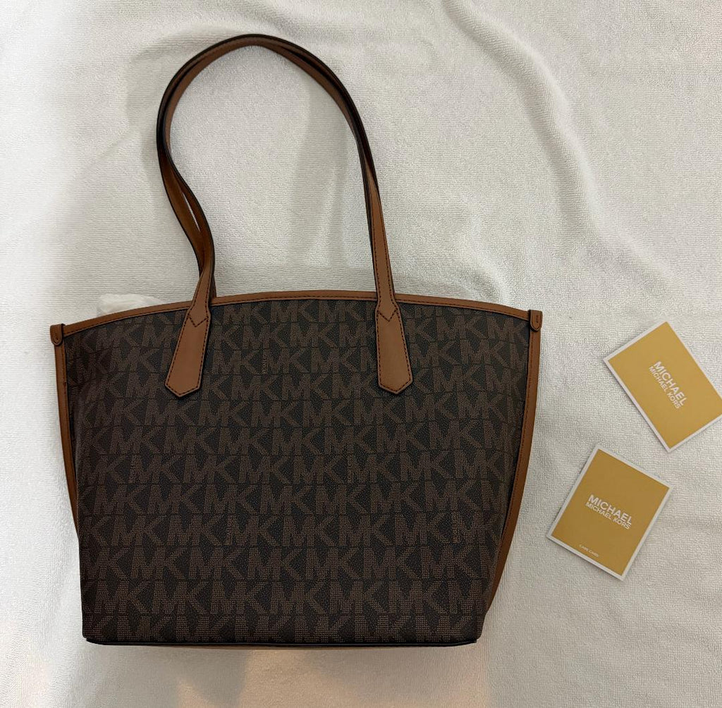 Michael Kors Signature Logo Tote Bag - NEW