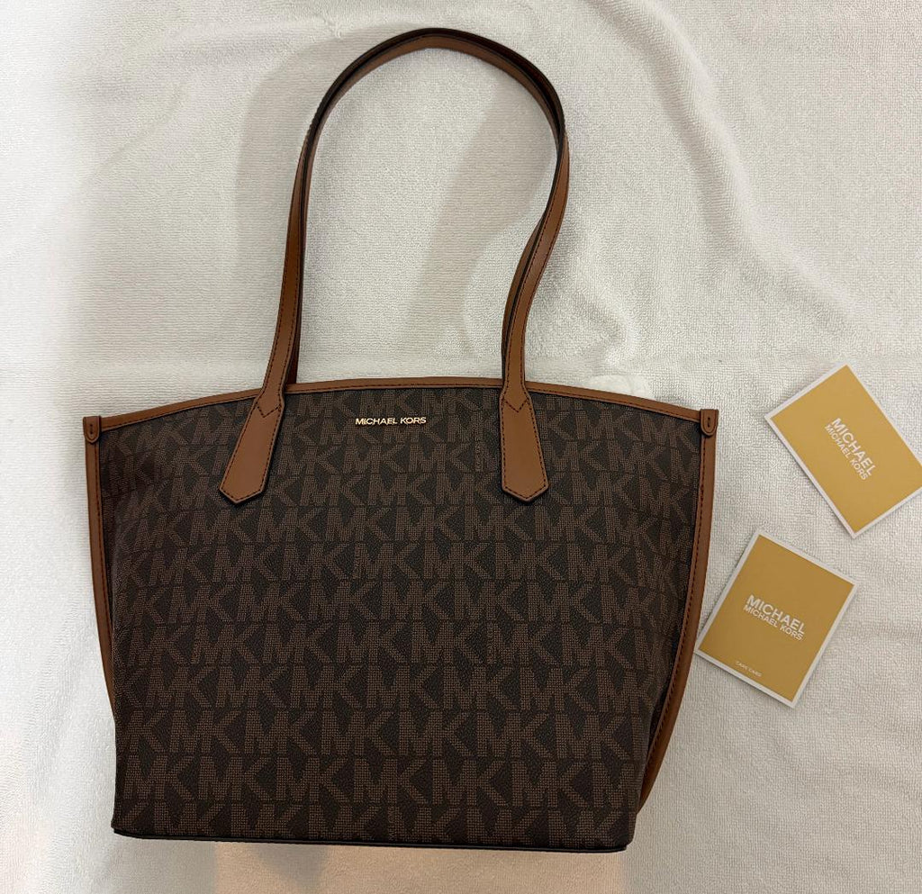 Michael Kors Signature Logo Tote Bag - NEW